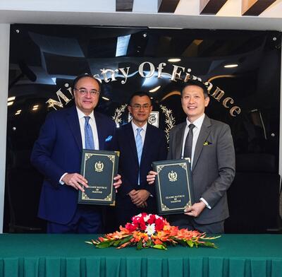 Binance CEO Richard Teng and co-founder CZ meet Pakistan government